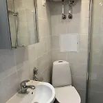 Small شقة تالين